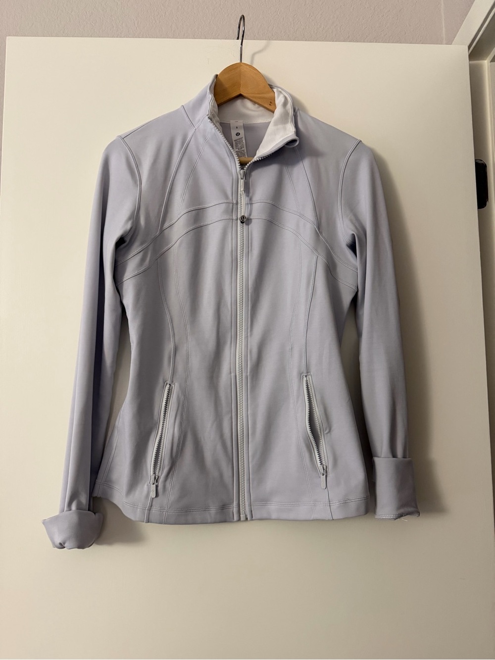 Lululemon Define Jacket Nulu
Heathered core ultra light grey